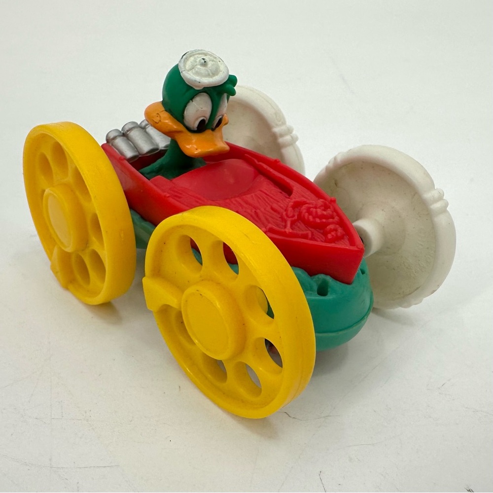 3/$15 VTG 1990 Tiny Toons McDonald's Happy Meal Flip Car Babs Bunny Plucky Duck
